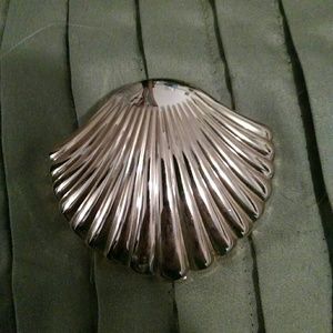 Estee Lauder shell compact